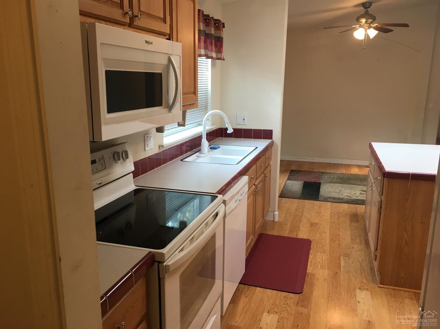 Romaine Village - Residential