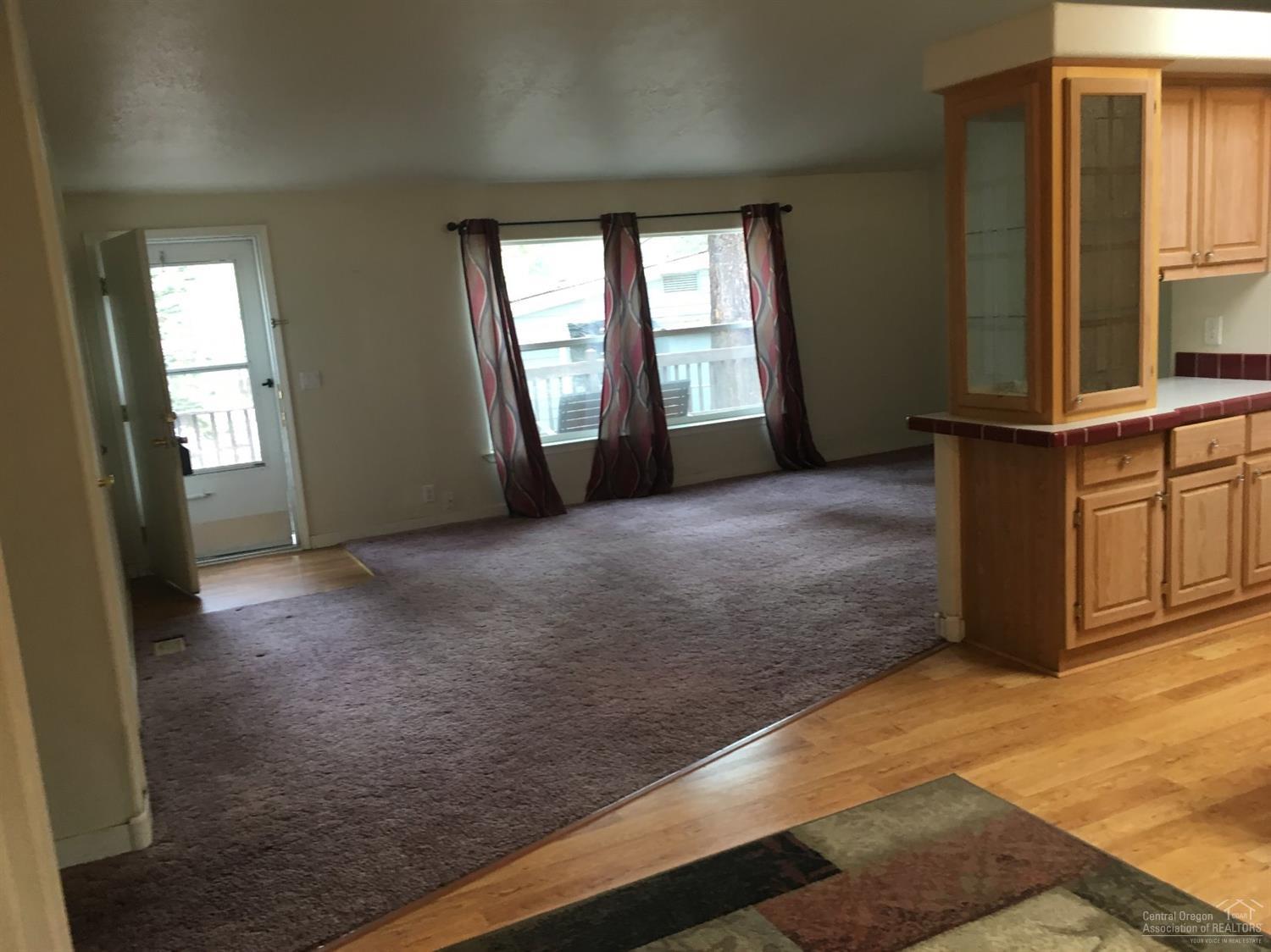 Romaine Village - Residential