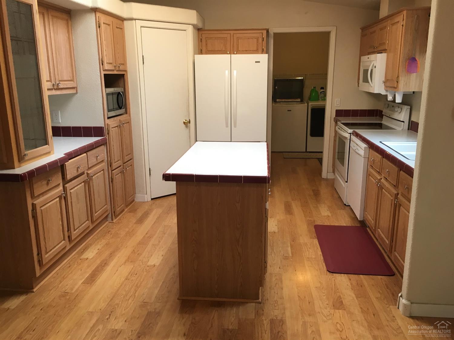 Romaine Village - Residential