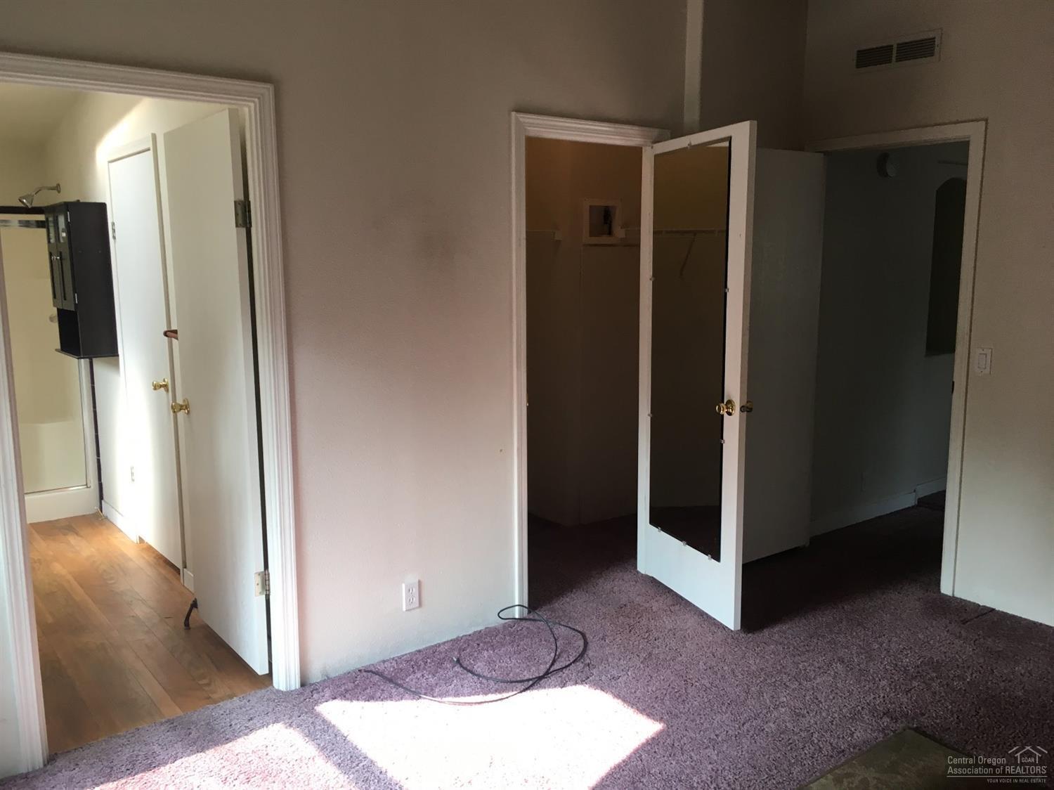 Romaine Village - Residential