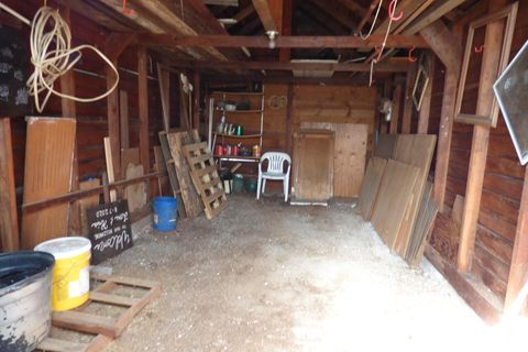 Tiny photo for 116 NE Evelyn Avenue, Grants Pass, OR 97526 (MLS # 220216974)