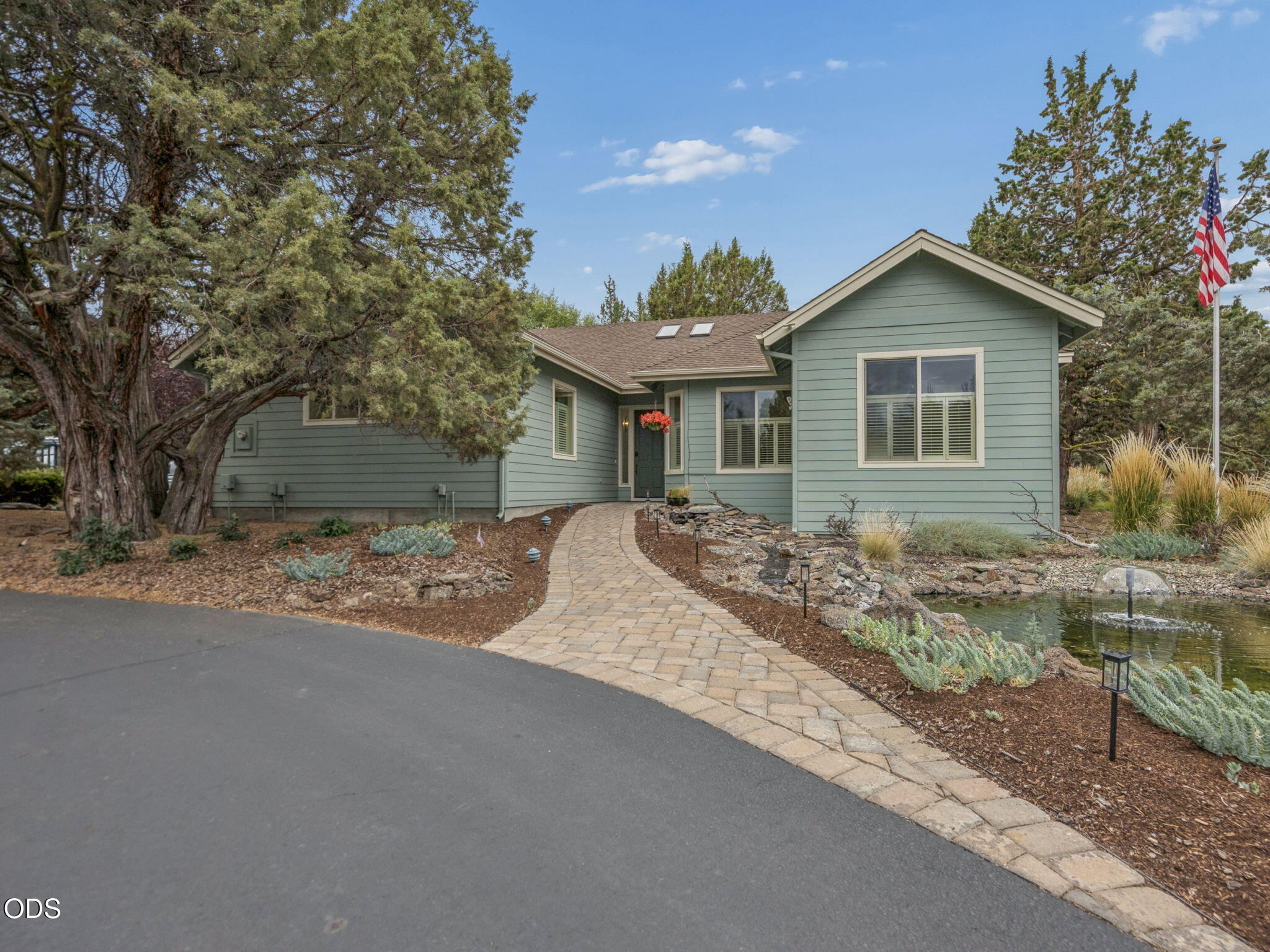 2311 Condor Drive