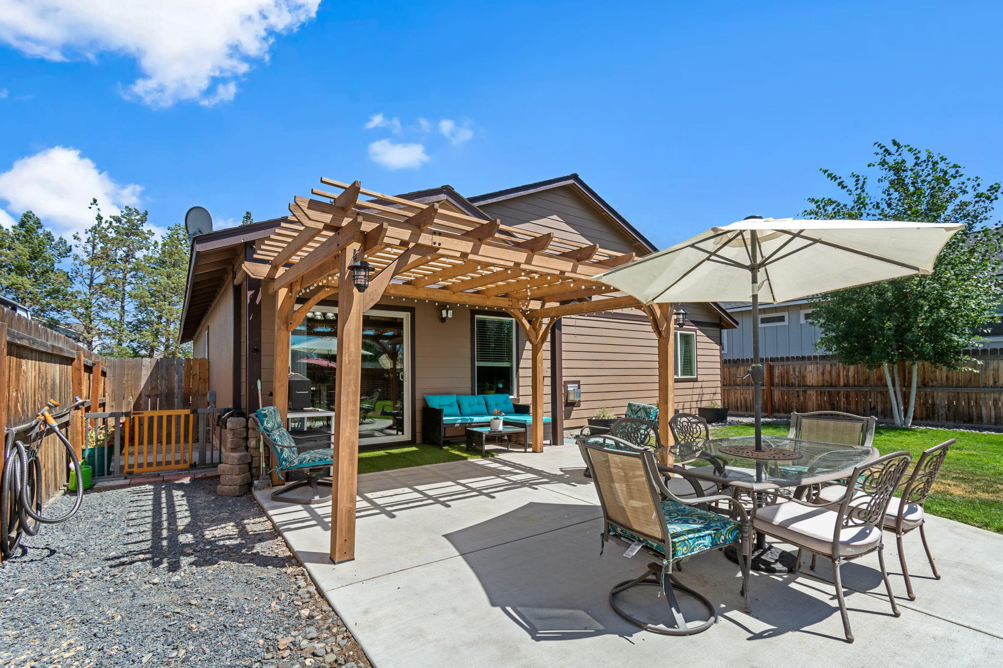 Six Peaks - Residential