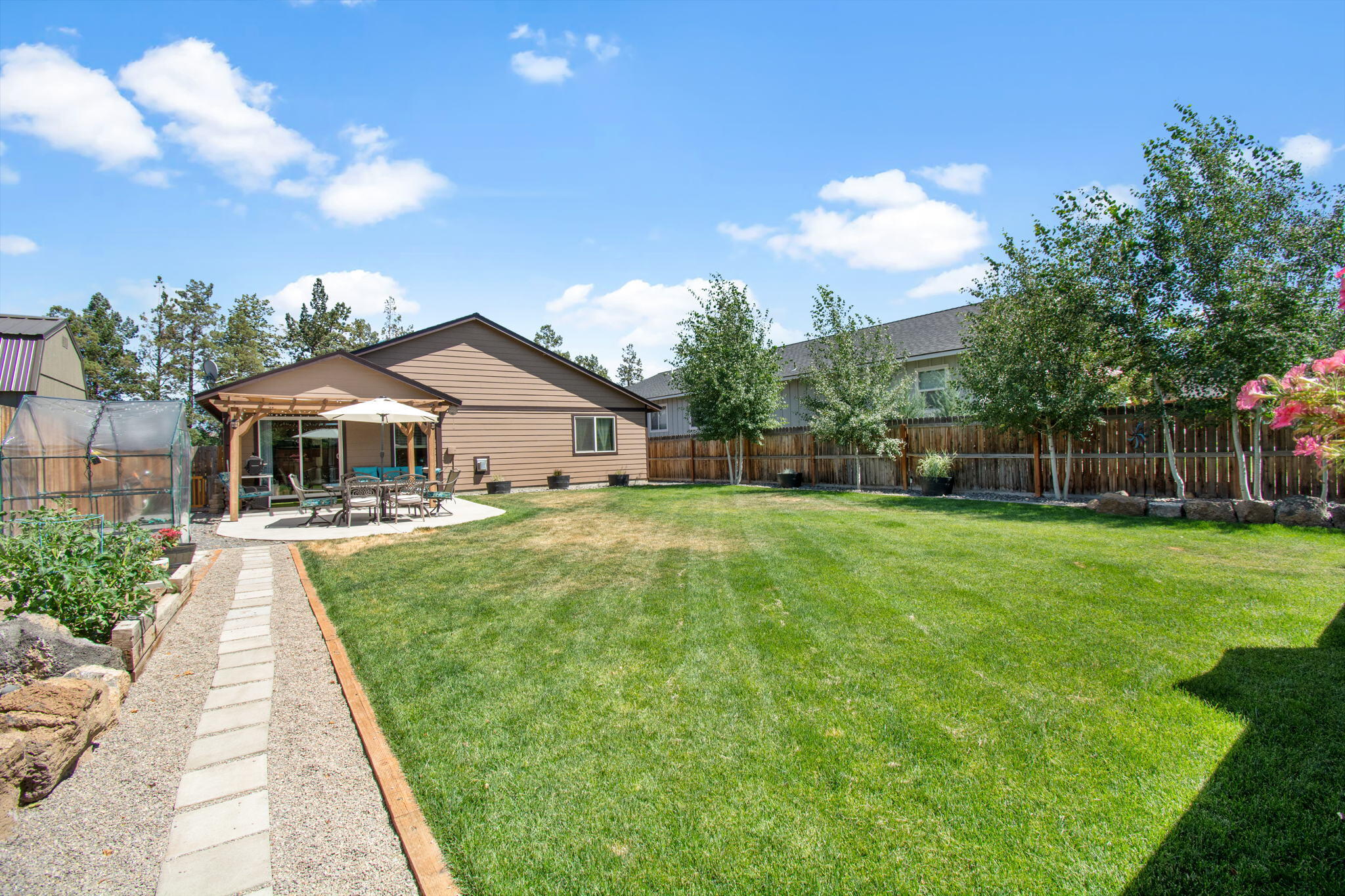 Six Peaks - Residential