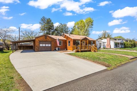 681 SE Dunham Street Prineville OR 97754