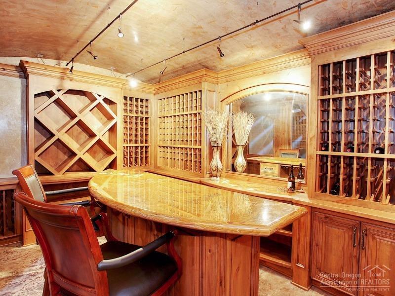 The Highlands at Broken Top - Residential