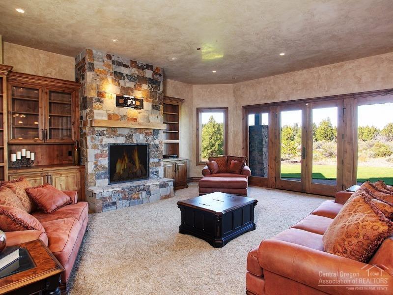 The Highlands at Broken Top - Residential