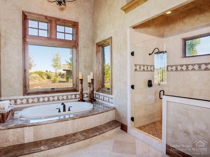 The Highlands at Broken Top - Residential