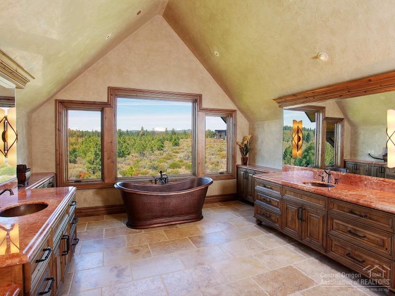 The Highlands at Broken Top - Residential