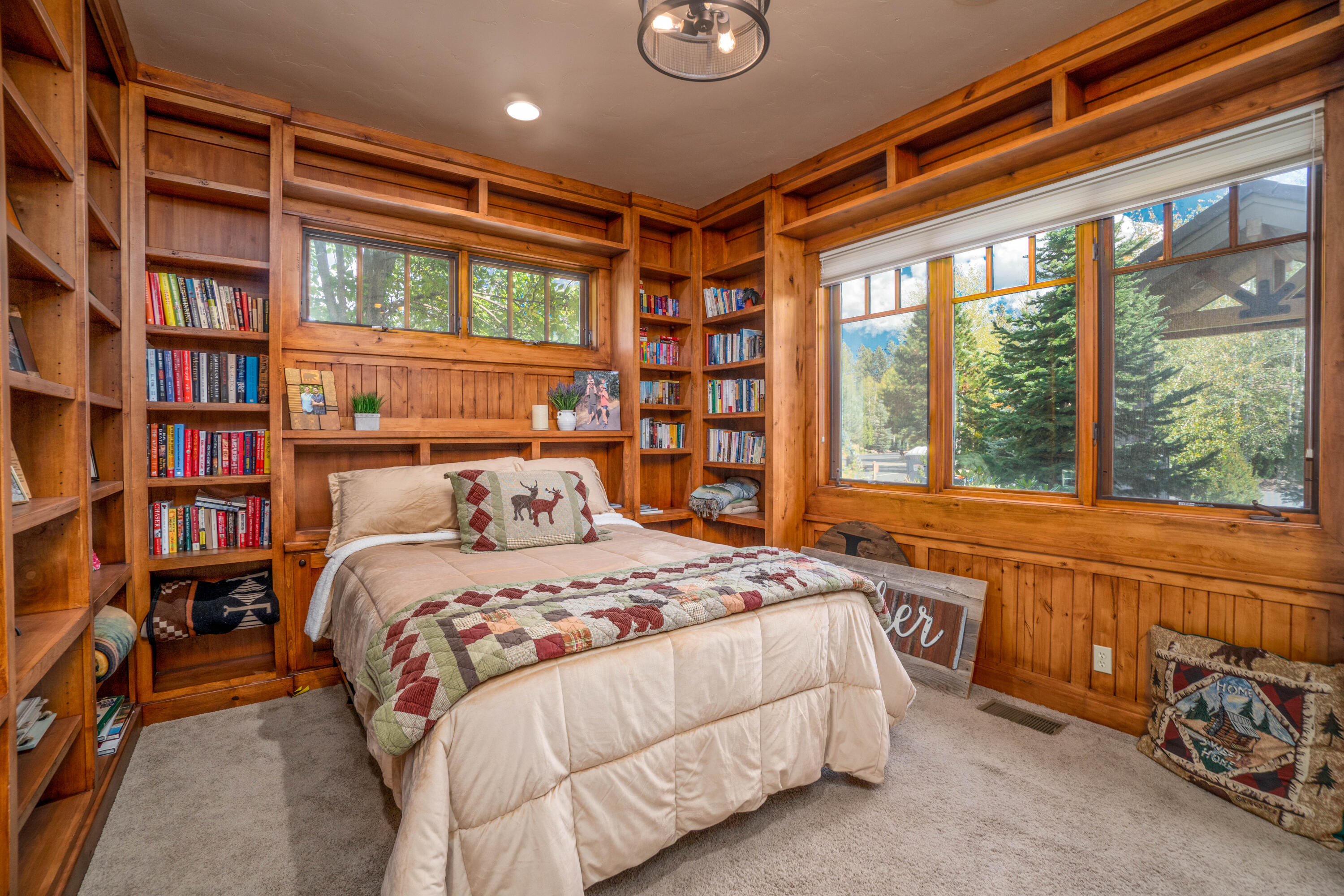 Broken Top - Residential