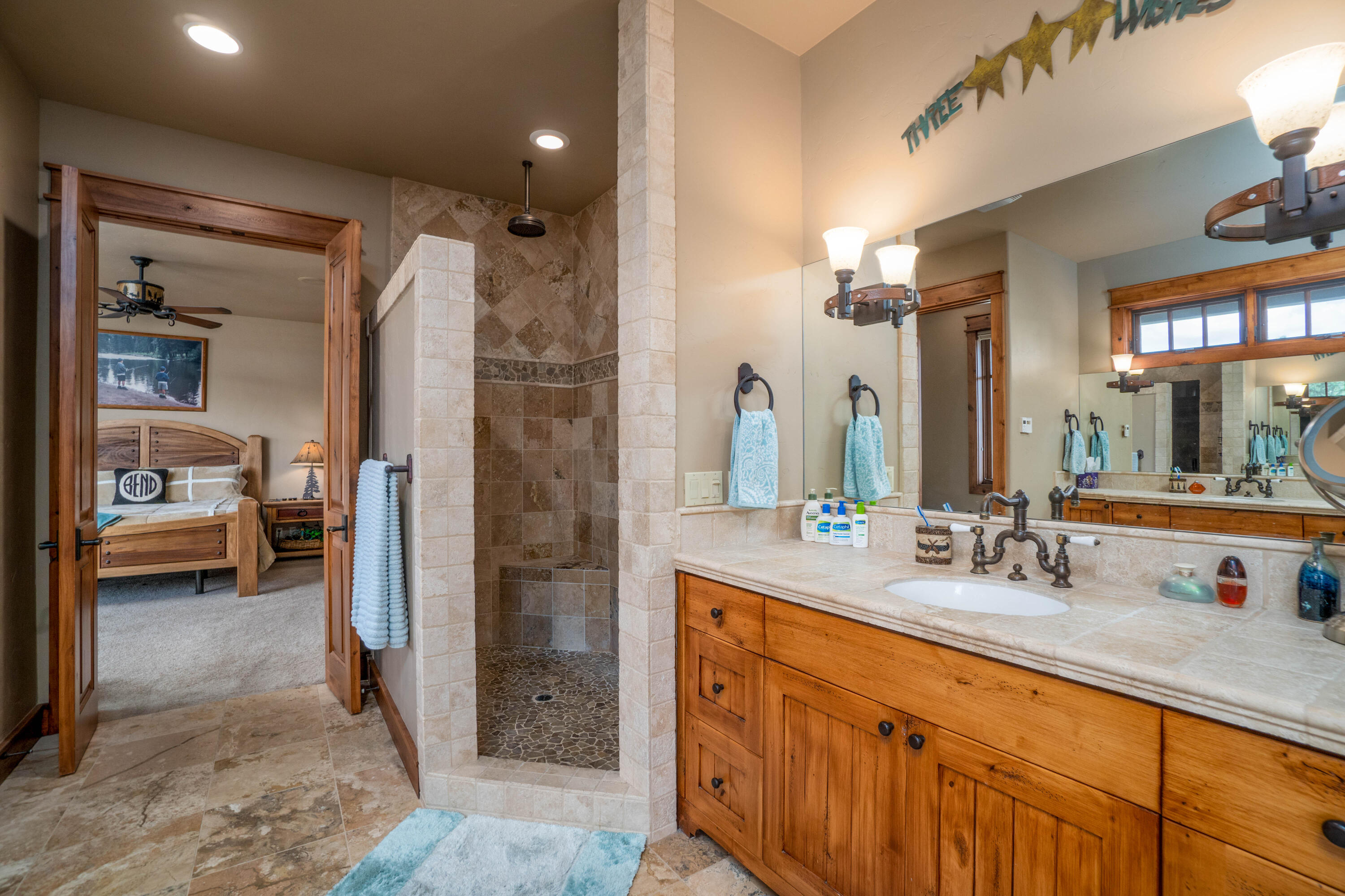 Broken Top - Residential