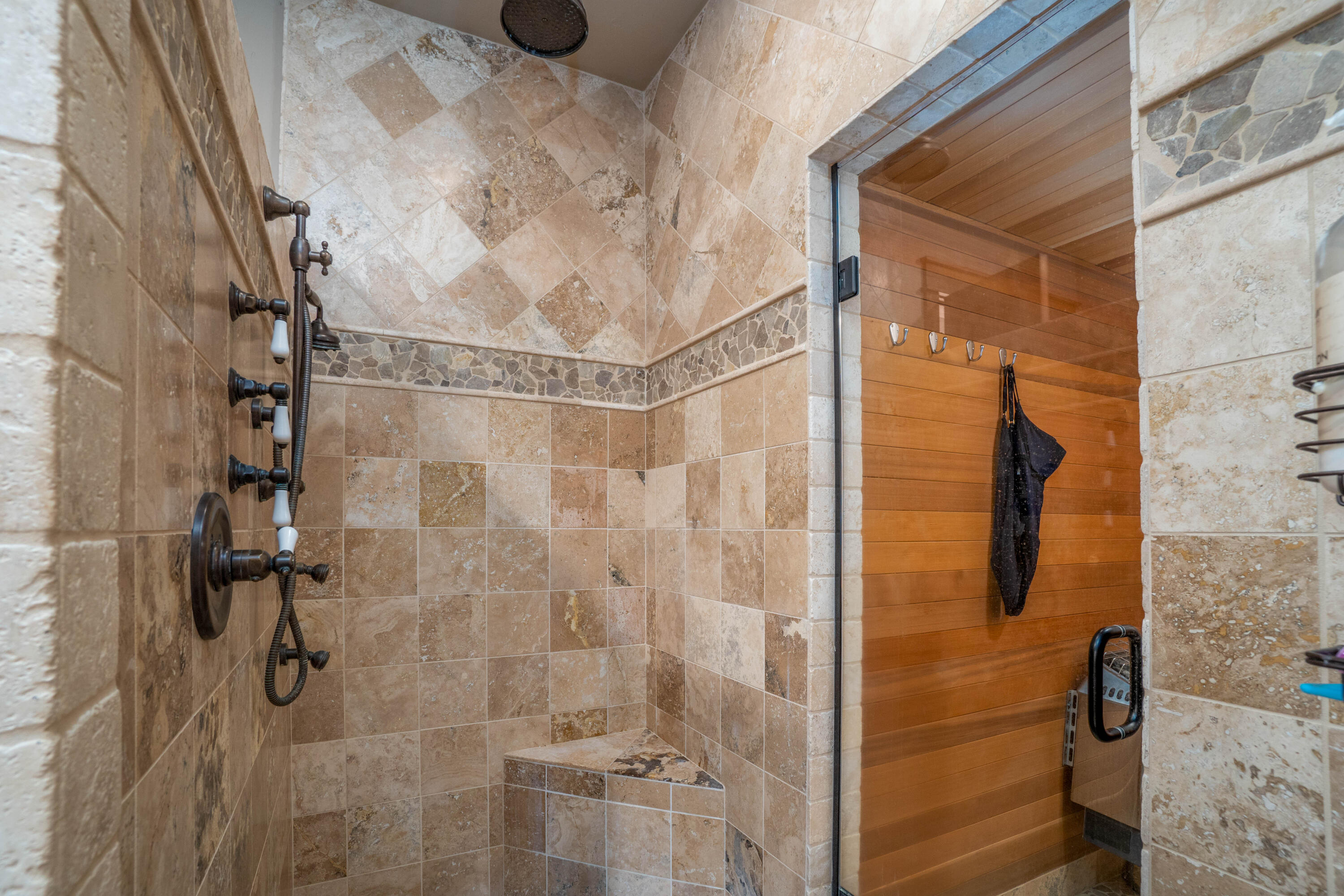 Broken Top - Residential