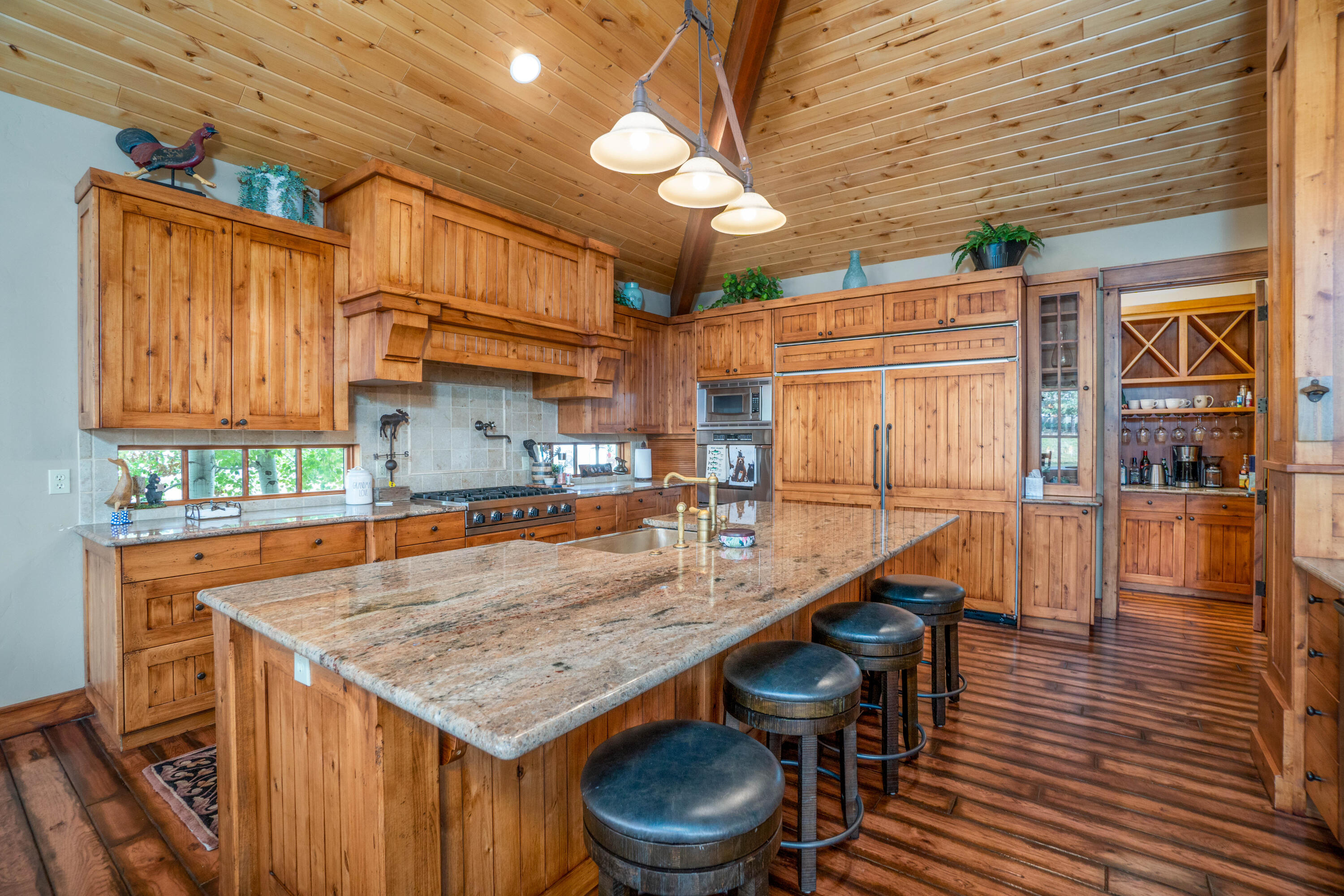 Broken Top - Residential