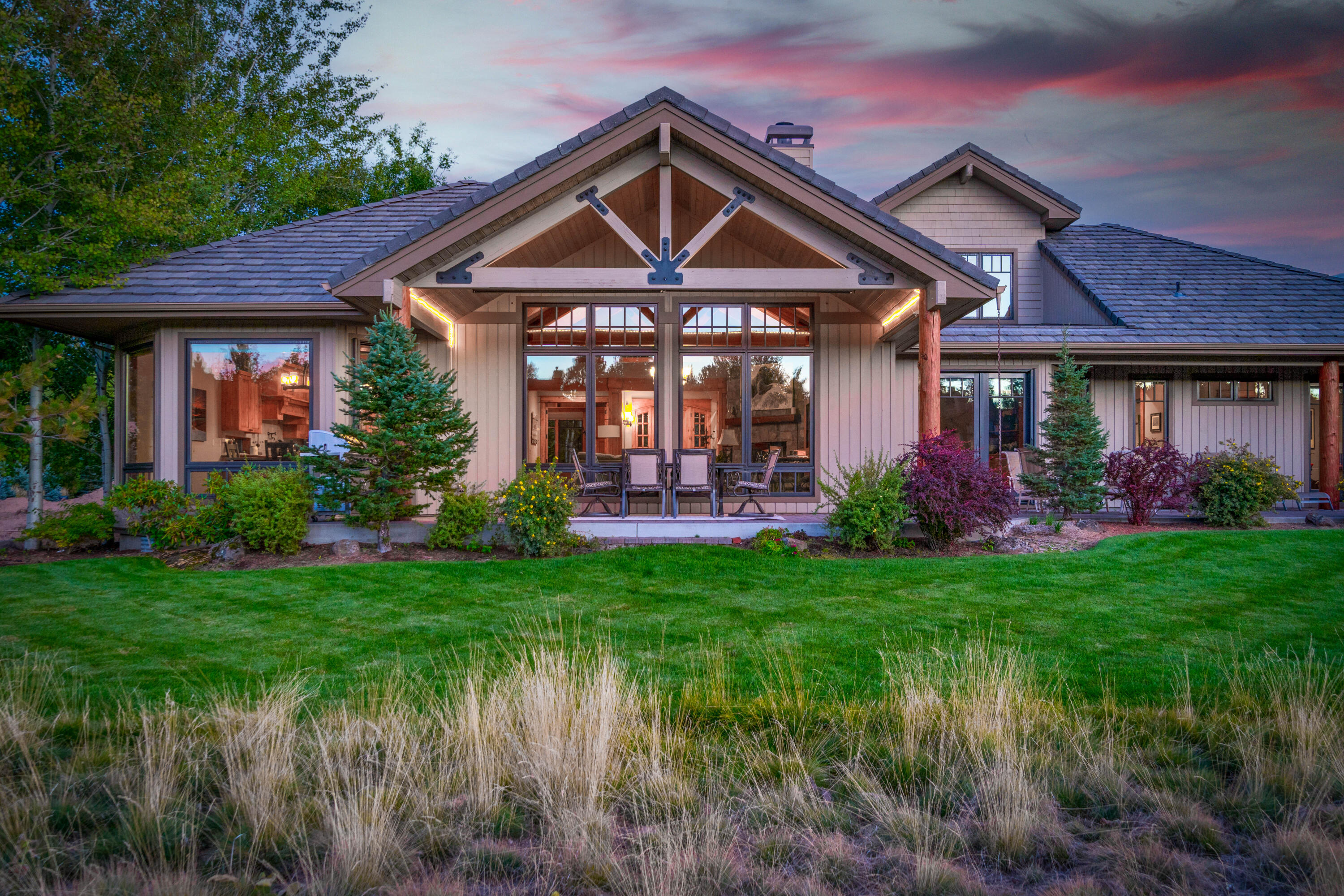 Broken Top - Residential