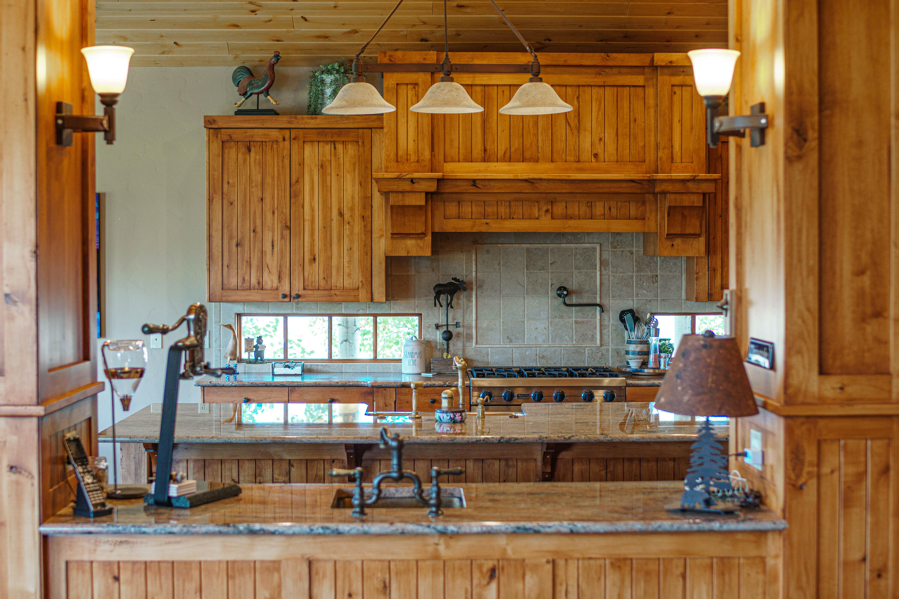 Broken Top - Residential