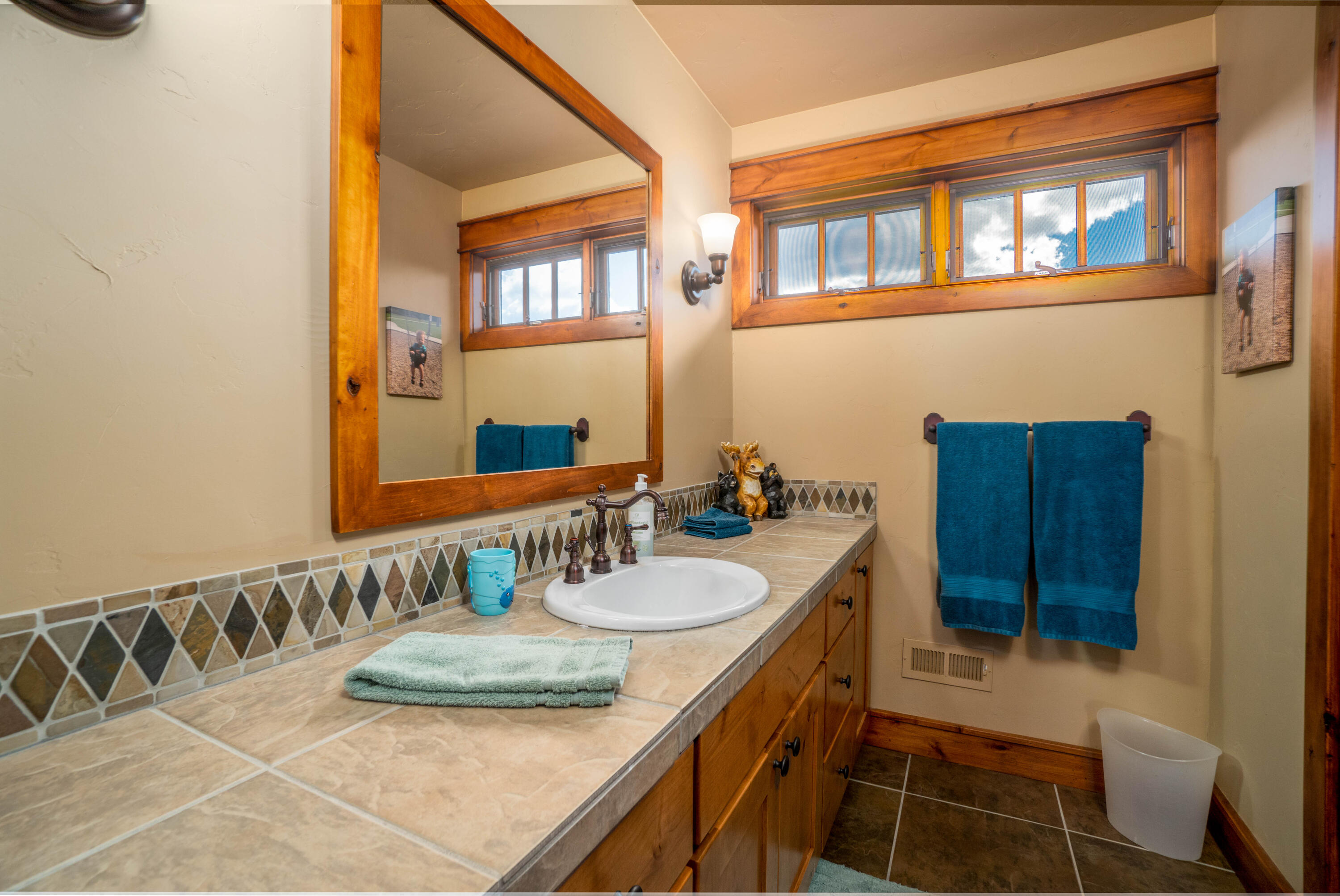 Broken Top - Residential