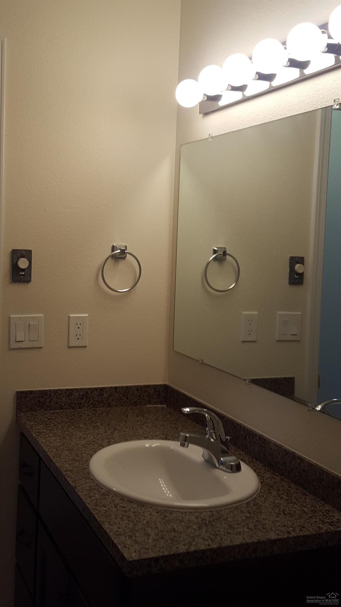 3rd Addition Bend Pk - Residential