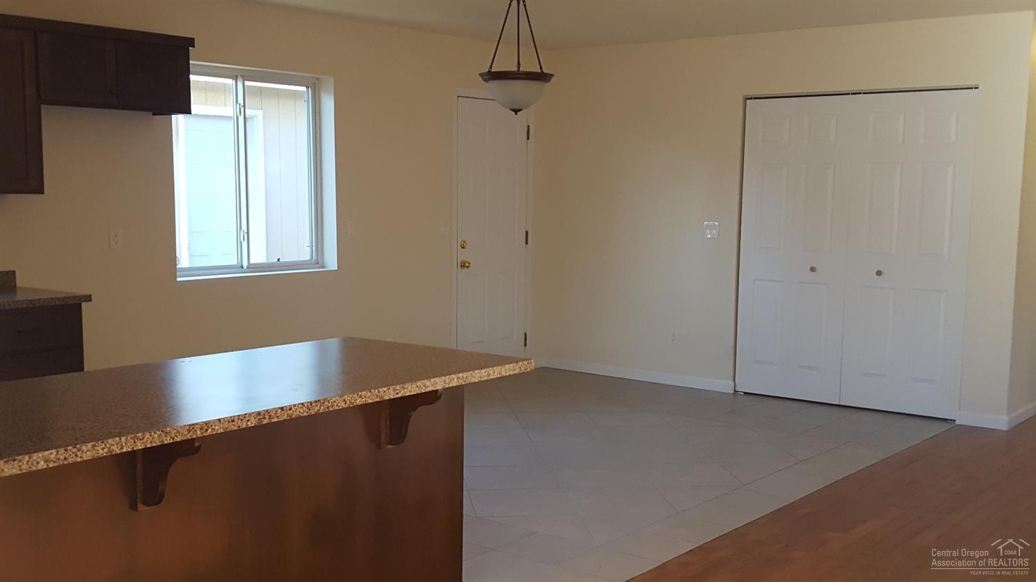 3rd Addition Bend Pk - Residential
