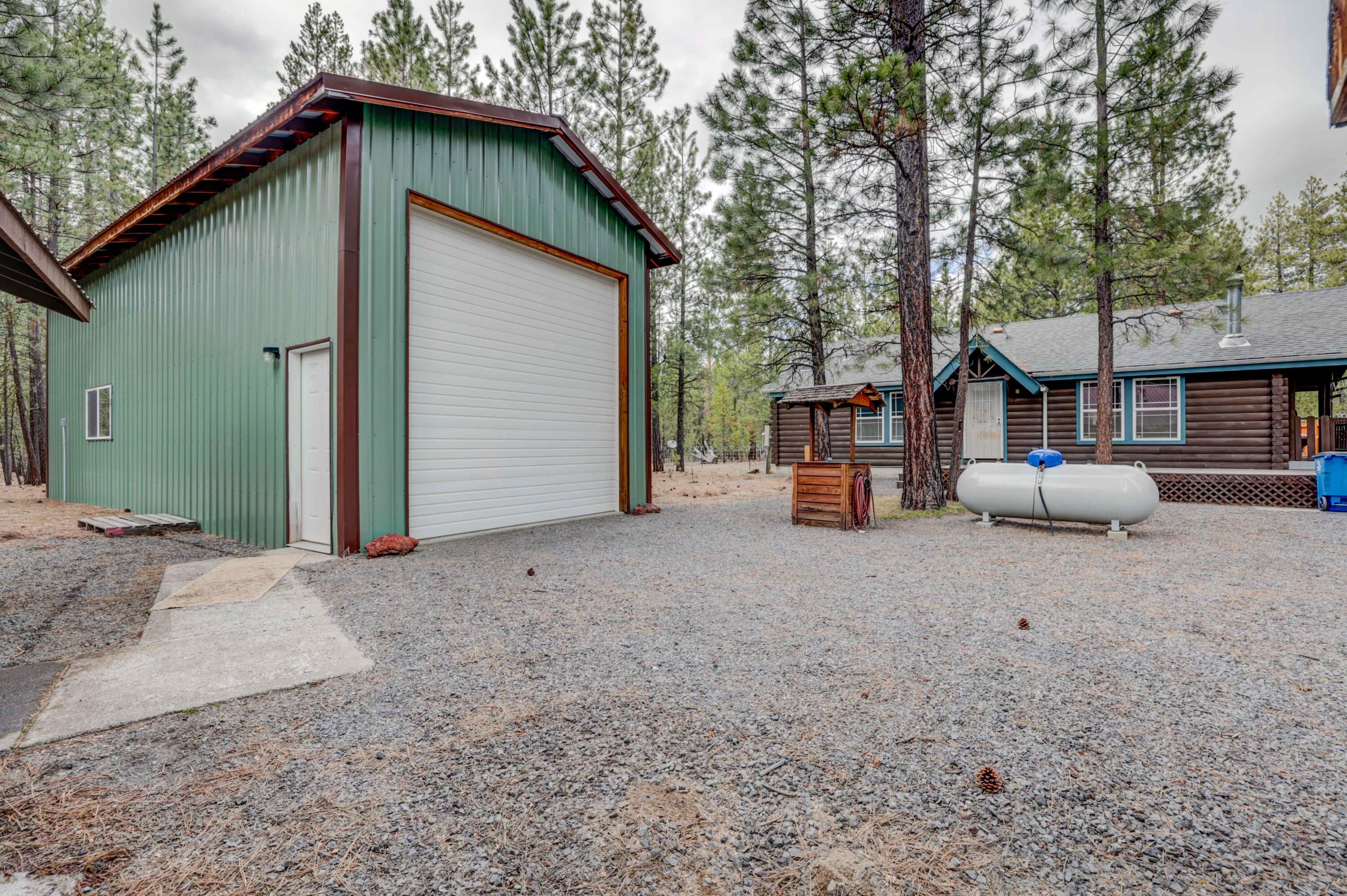 Ponderosa Pines - Residential