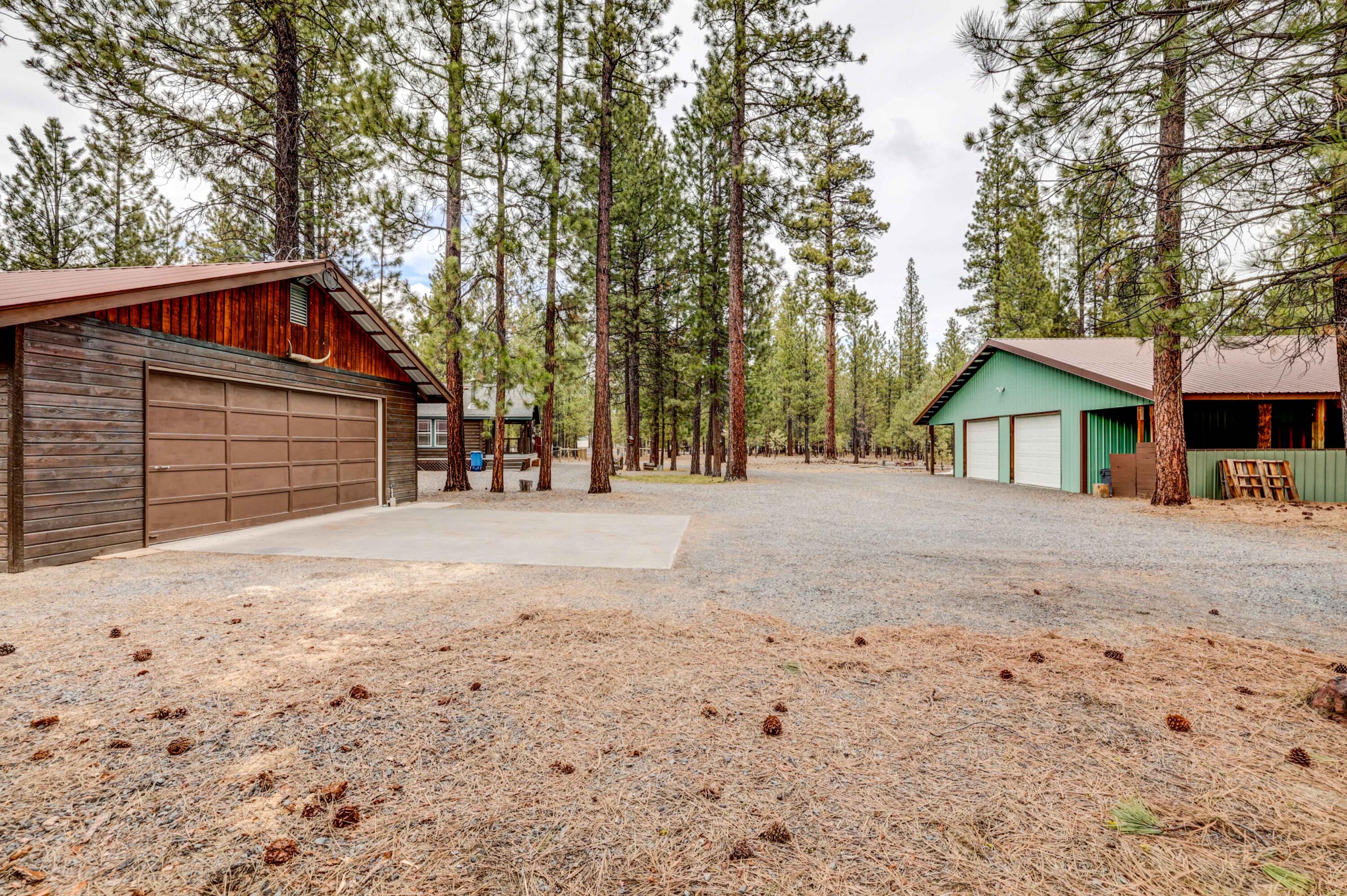 Ponderosa Pines - Residential