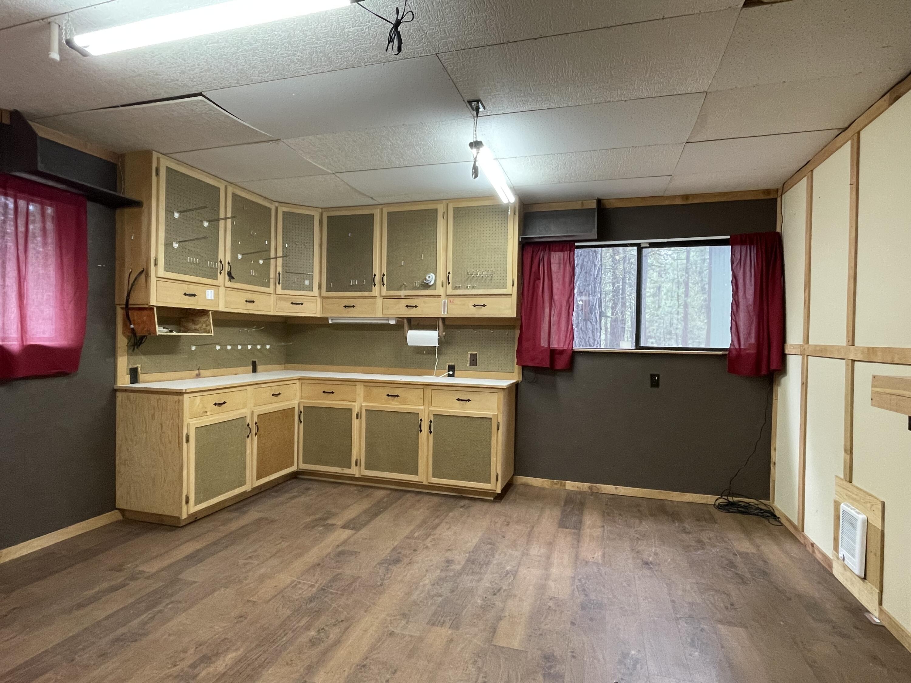 Ponderosa Pines - Residential