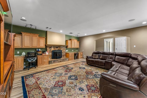 Tiny photo for 12330 E Evans Creek Road, Rogue River, OR 97537 (MLS # 220227462)
