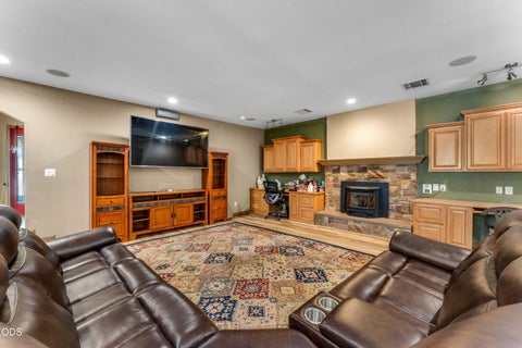 Tiny photo for 12330 E Evans Creek Road, Rogue River, OR 97537 (MLS # 220227462)