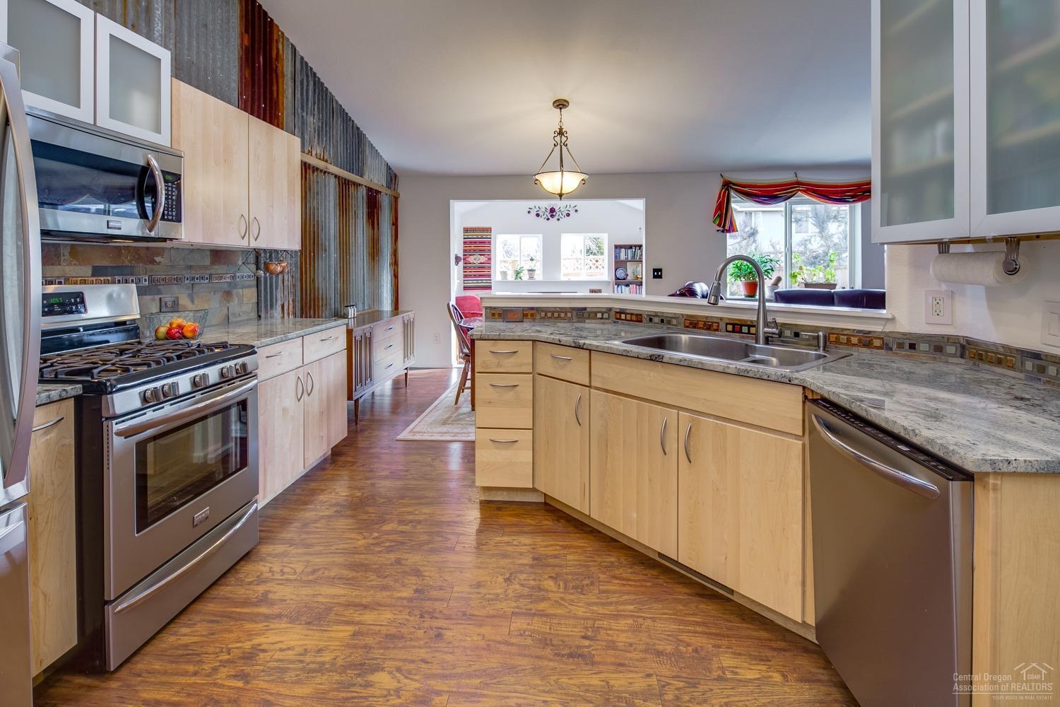 Elkhorn Estates - Residential