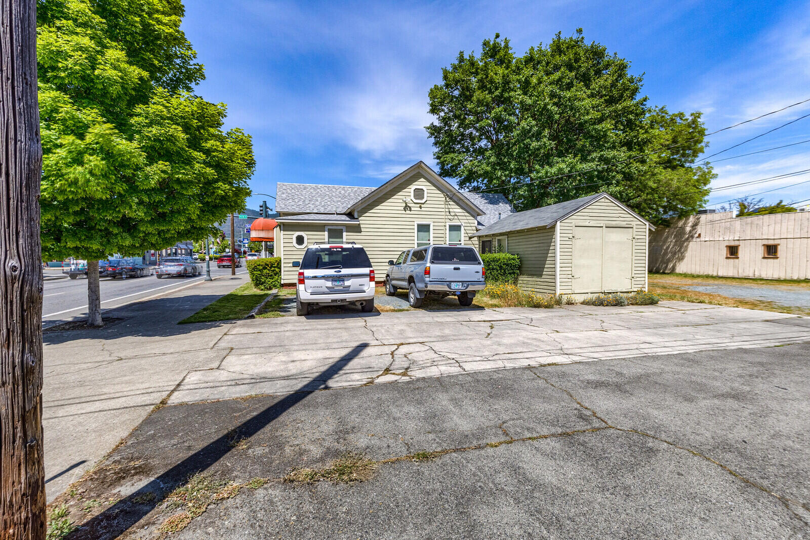 Grants Pass Original Townsite - Commercial Sale