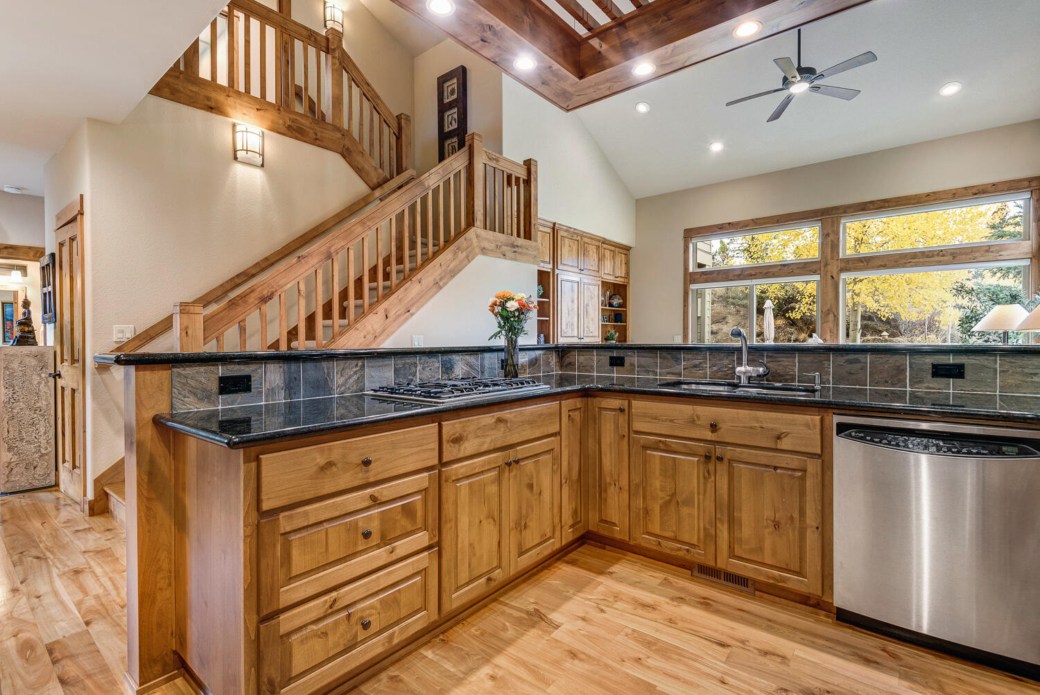 Broken Top - Residential