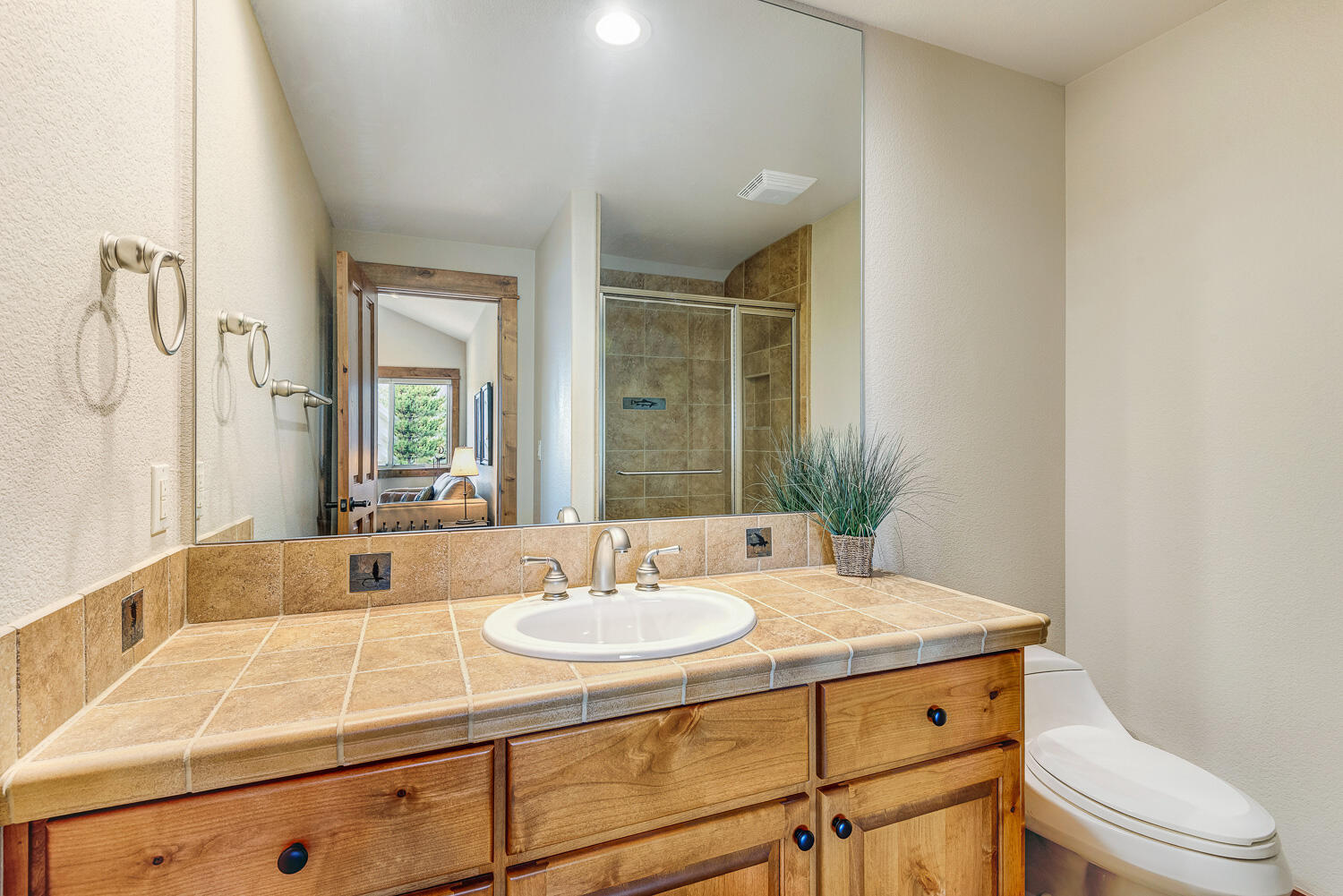 Broken Top - Residential