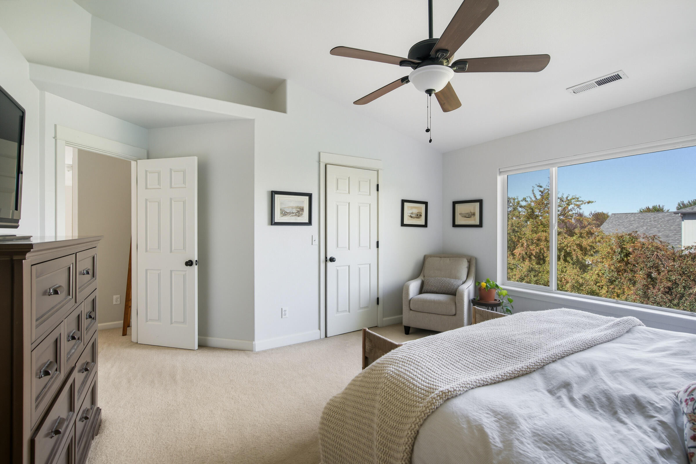 Canyon Point - Residential