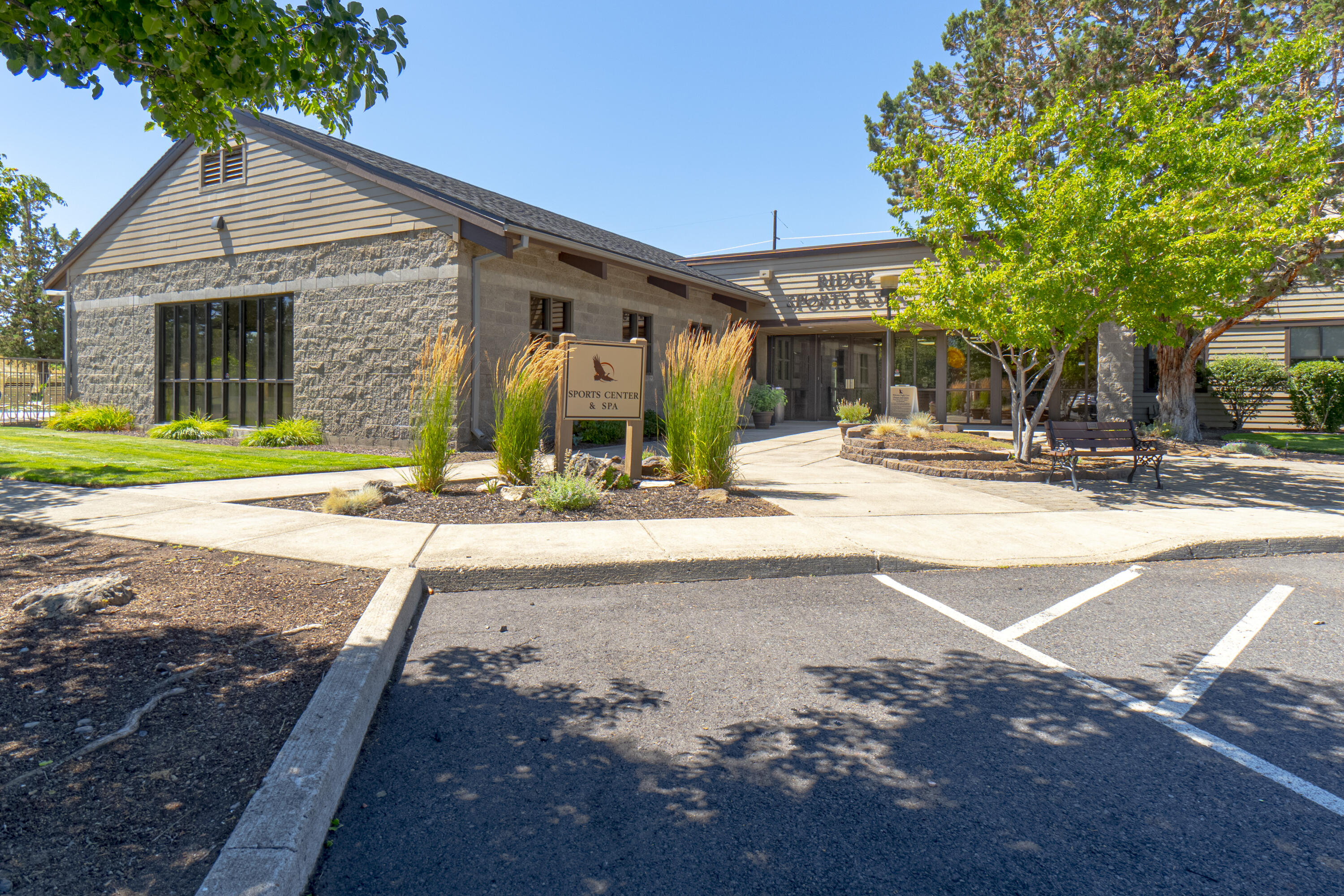 Eagle Crest - Residential