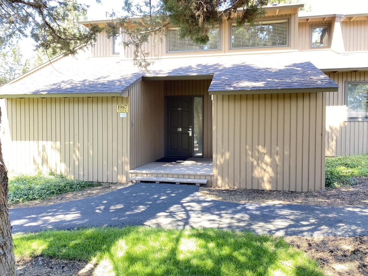 1987 Redtail Hawk Drive RV16C