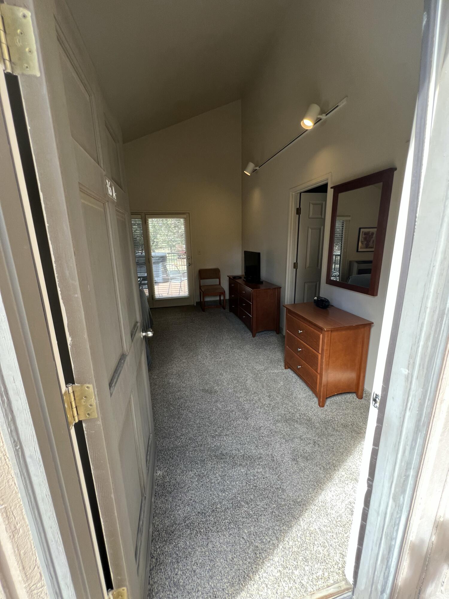 1987 Redtail Hawk Drive RV16C