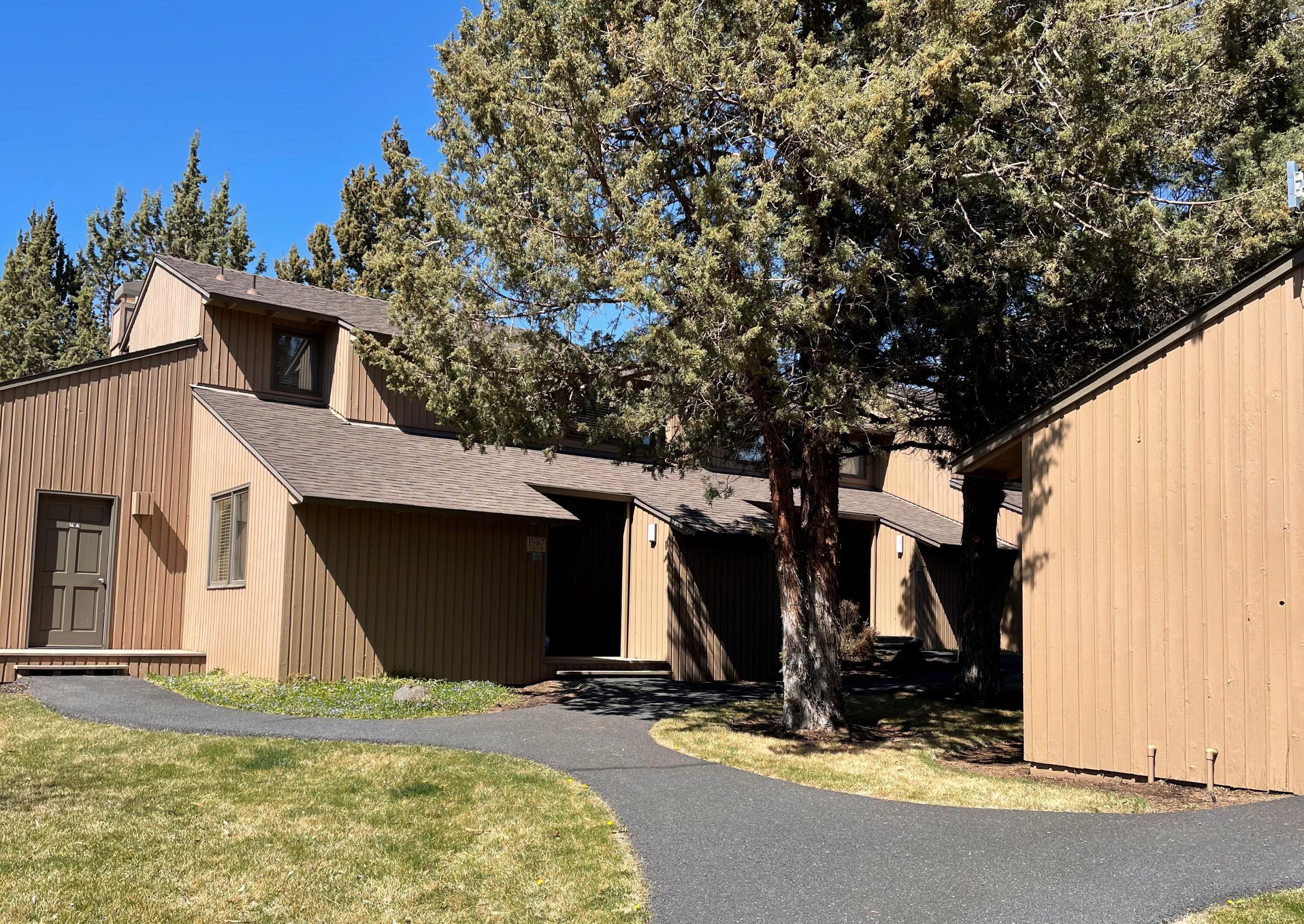 Eagle Crest - Residential