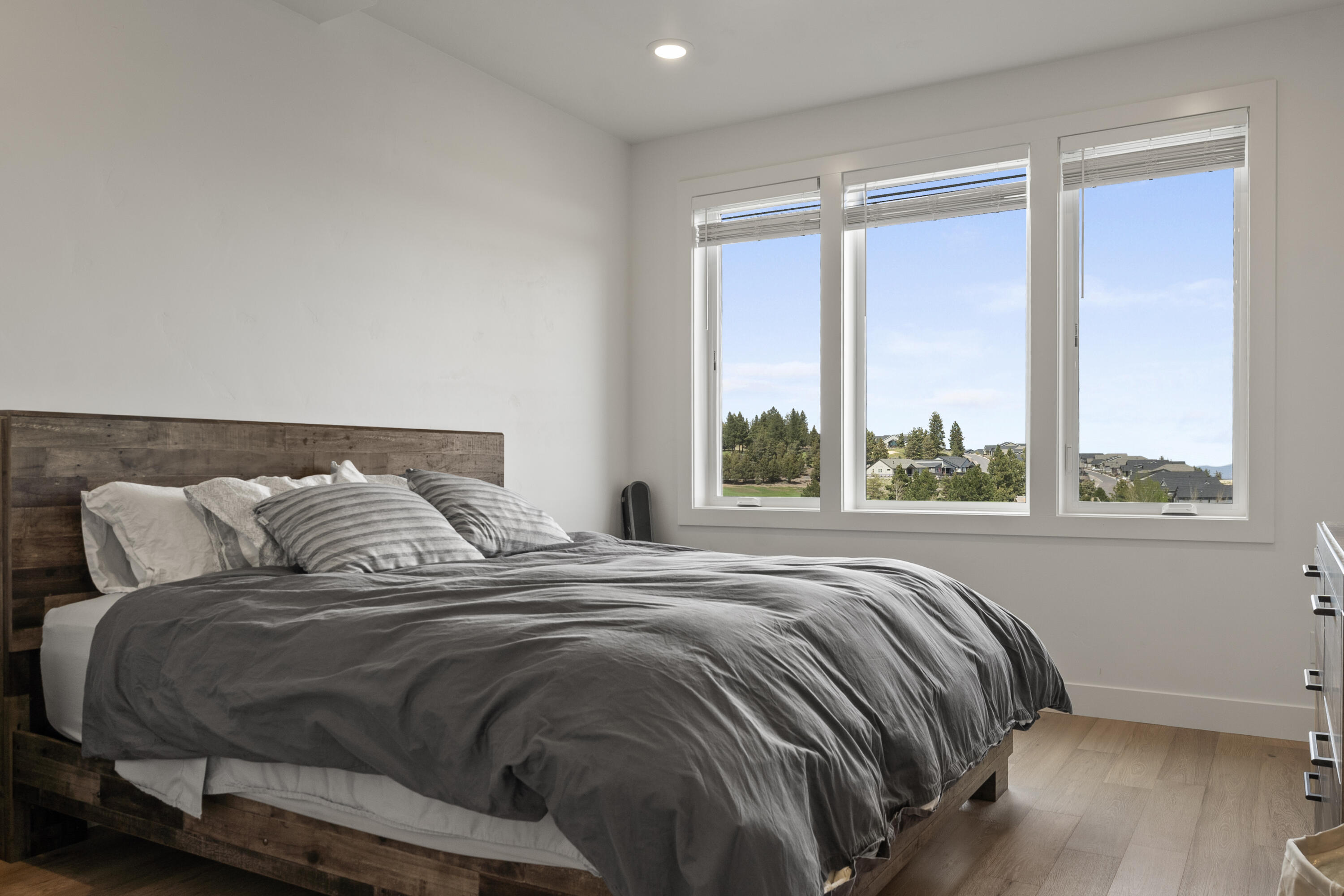 Awbrey Point - Residential