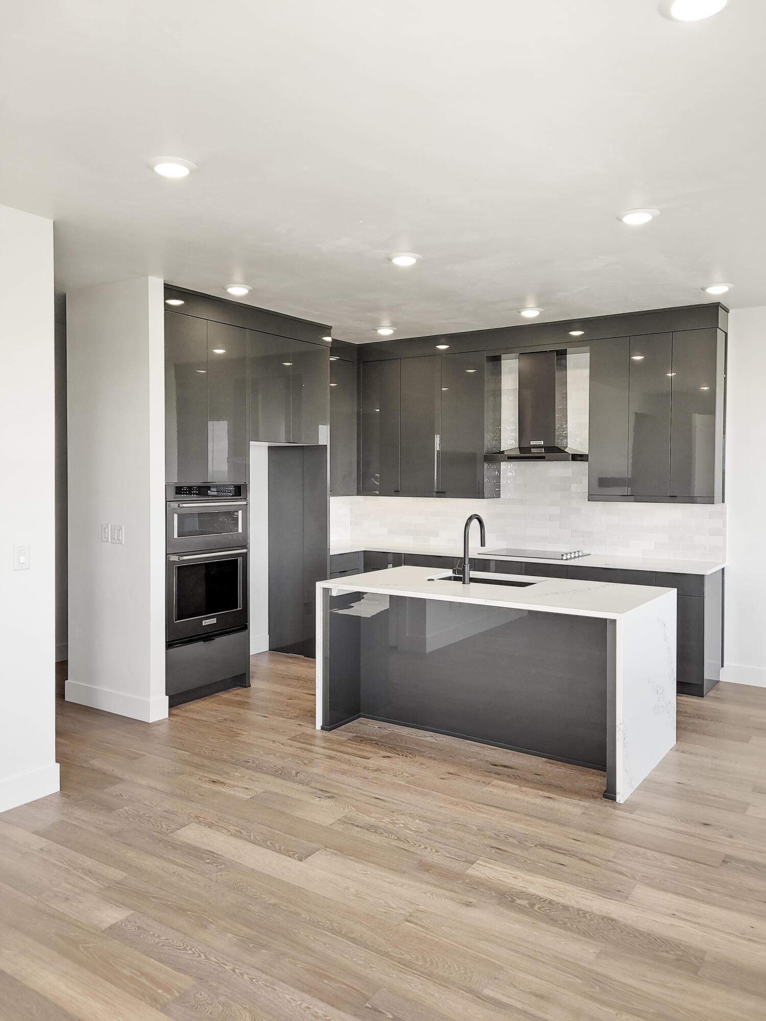 Awbrey Point - Residential