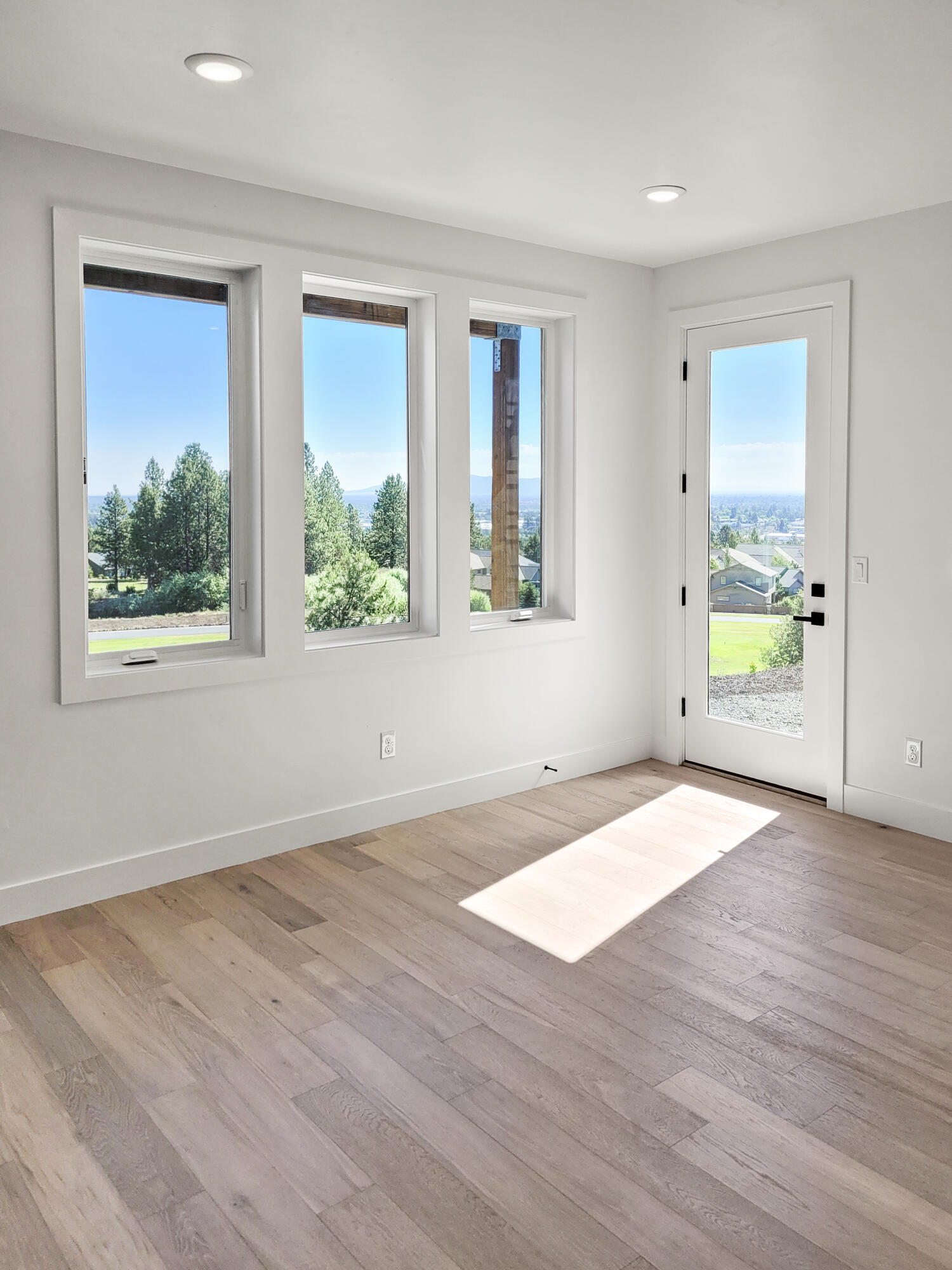 Awbrey Point - Residential