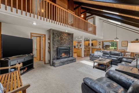 Tiny photo for 71006 Bracken Lane #GH 87, Black Butte Ranch, OR 97759 (MLS # 220224024)