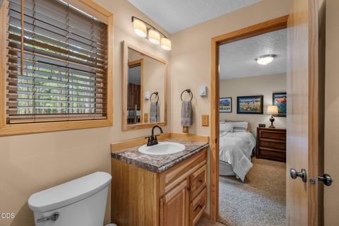 Tiny photo for 71006 Bracken Lane #GH 87, Black Butte Ranch, OR 97759 (MLS # 220224024)