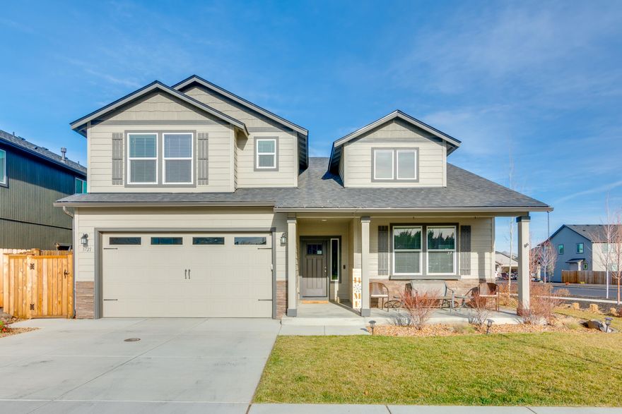 Newer home on a corner lot in Obsidian Trails with smart home features including Rain Bird sprinkler system, Ecobee thermostat and Ring alarm system. Highlights of this home include open concept living, vaulted ceilings, large pantry, stainless steel appliances, a gas fireplace in the living room and inground sprinklers for both the front and back yards. On the main floor, along with all of your living areas, you will find a guest bathroom and three of the bedrooms. This includes the primary suite with a walk-in closet and private bathroom with a stand up shower and separate soaking tub . The second story is where you will find a spacious junior suite with its own walk-in closet and full bath. The neighborhood includes a manicured walking trail and several small parks. Property is owned by the listing Broker.