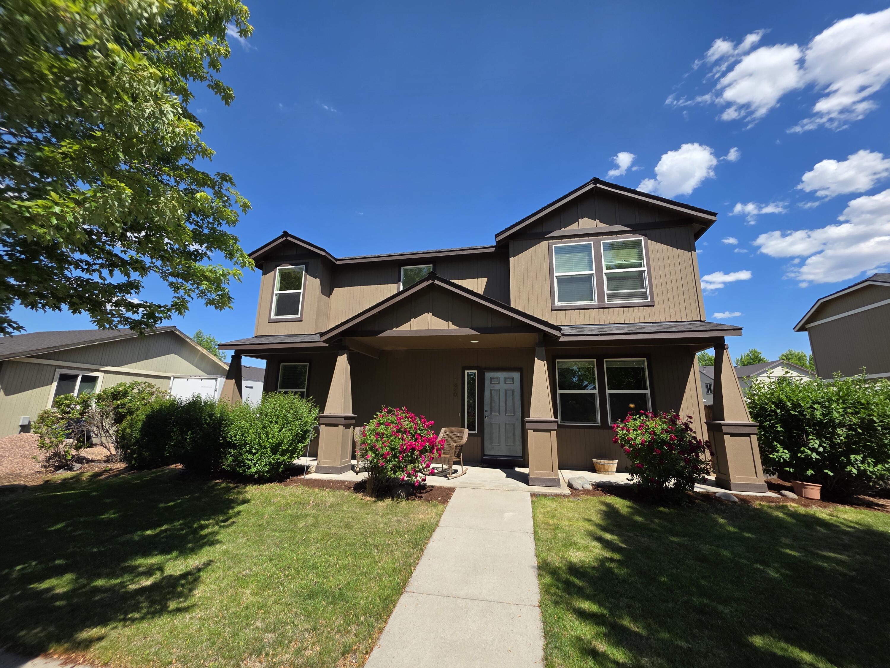 1390 NE 3rd Street