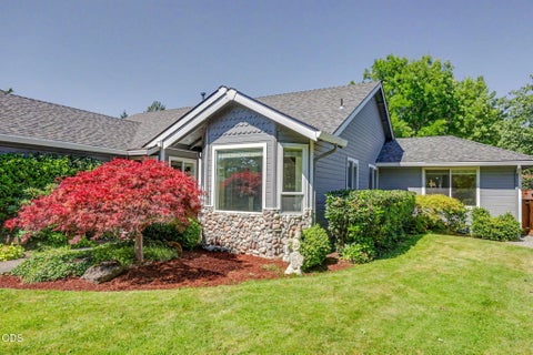 Tiny photo for 935 Cypress Point Loop, Ashland, OR 97520 (MLS # 220223157)