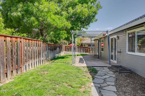 Tiny photo for 935 Cypress Point Loop, Ashland, OR 97520 (MLS # 220223157)