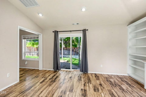 Tiny photo for 935 Cypress Point Loop, Ashland, OR 97520 (MLS # 220223157)