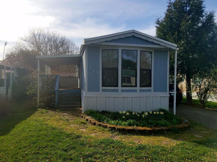 Come & enjoy this well-kept 2bd/1ba 1983 Silvercrest w/ easy access to the Rogue River! Updates to this home include double-pane vinyl windows, new carpet & vinyl flooring, brand new GE range/oven, new faucets & new W/D hook-ups. Fenced back yard garden area includes lots of perennials as well as flowers in the front. Heating and cooling bills stay low since home was optimized for energy-efficiency. Home also has a covered deck, two-door entry, and carport. This is a quiet area w/ a country feel in 55+ community. $400 space rent includes garbage, sewer & water. All offers subject to park manager approval. Vacant and move-in ready... Come see today! All info deemed accurate however buyer to perform own due diligence concerning all aspects of property.