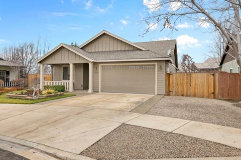 Tiny photo for 3609 Mallard Lane, Medford, OR 97504 (MLS # 220212441)