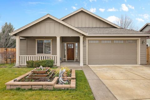 Photo of 3609 Mallard Lane, Medford, OR 97504 (MLS # 220212441)