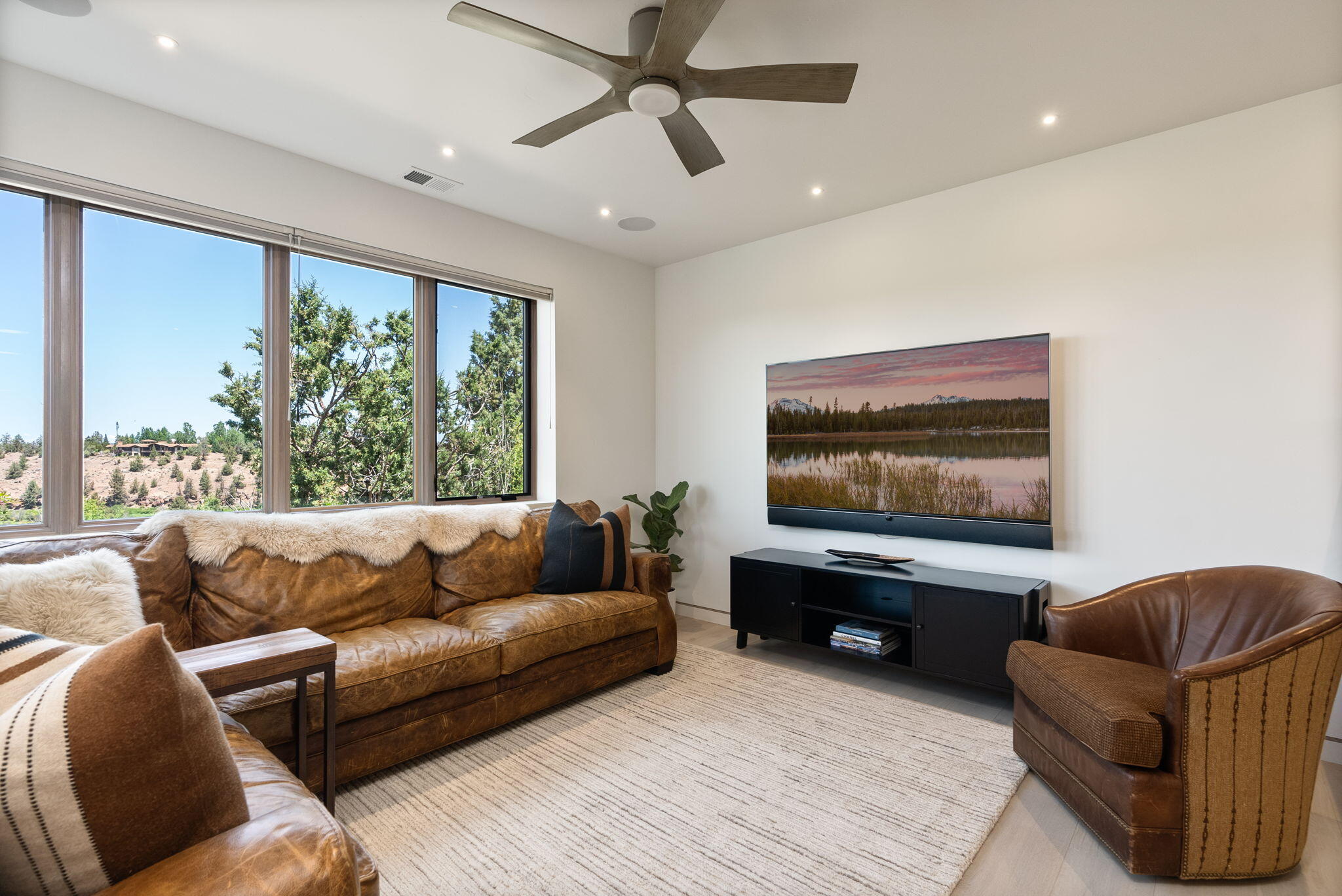 Deschutes River Ranc - Residential